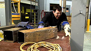 Move It Safely: Avoiding Injury While Handling Materials - Image 4