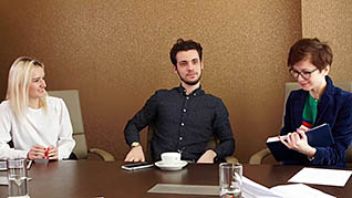 Planning And Holding Meetings - Image 2