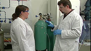 Laboratory Safety: Flammables and Explosives in the Laboratory - Image 4