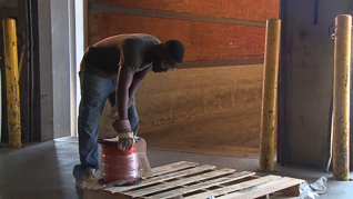 Safe Lifting In Transportation And Warehouse Environments - Image 4