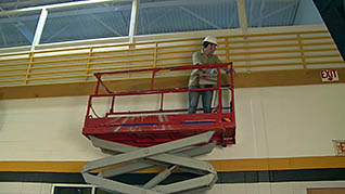 Scissor Lifts In Industrial And Construction Environments - Image 2