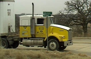 Driving: Heavy Trucks: Managing Space - Image 4