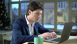 Customer Service: How to Excel - Image 4