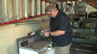 Hand Wrist And Finger Safety In Industrial Environments - Image 4