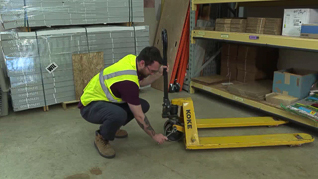 Hand Wrist And Finger Safety In Transportation And Warehouse Environments - Image 2